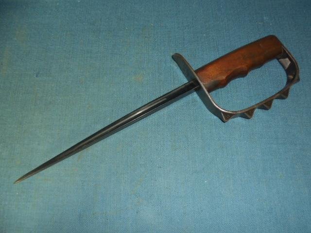 Rare WW1 U.S 1917 Knuckle Knife S/n 03347 — image 4