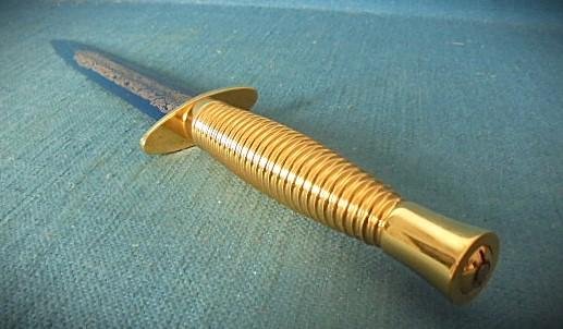 Scarce Wilkinson Sword Commemorative Commando Knife S/n 03344 — image 4