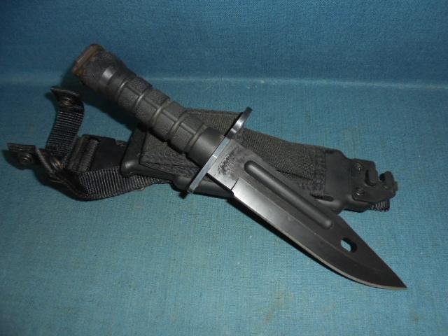 Scarce 1987 U.S. Buck 188 M9 Bayonet S/n03353 — image 2