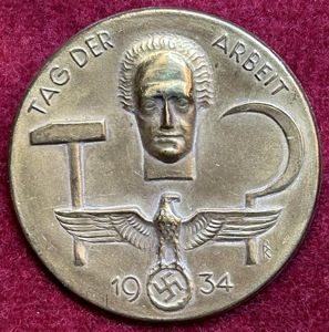 3rd Reich DAF Tag der Arbeit 1934 abzeichen
