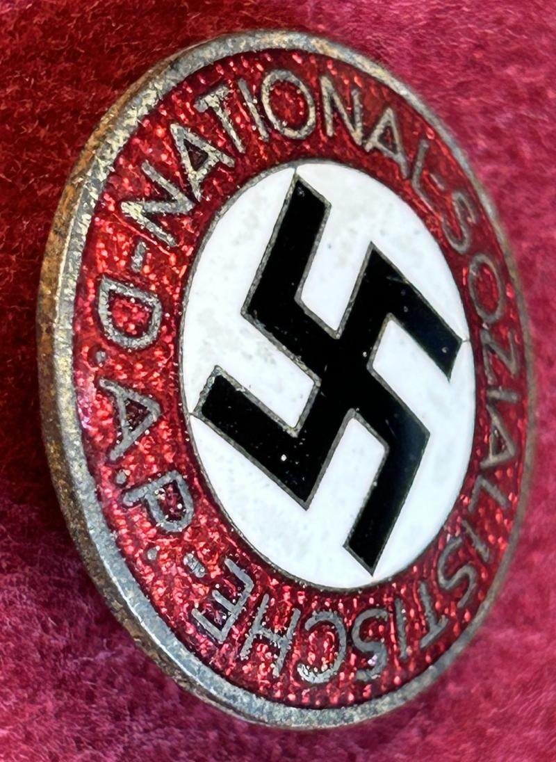 3rd Reich NSDAP Parteiabzeichen (M1/77) — image 2