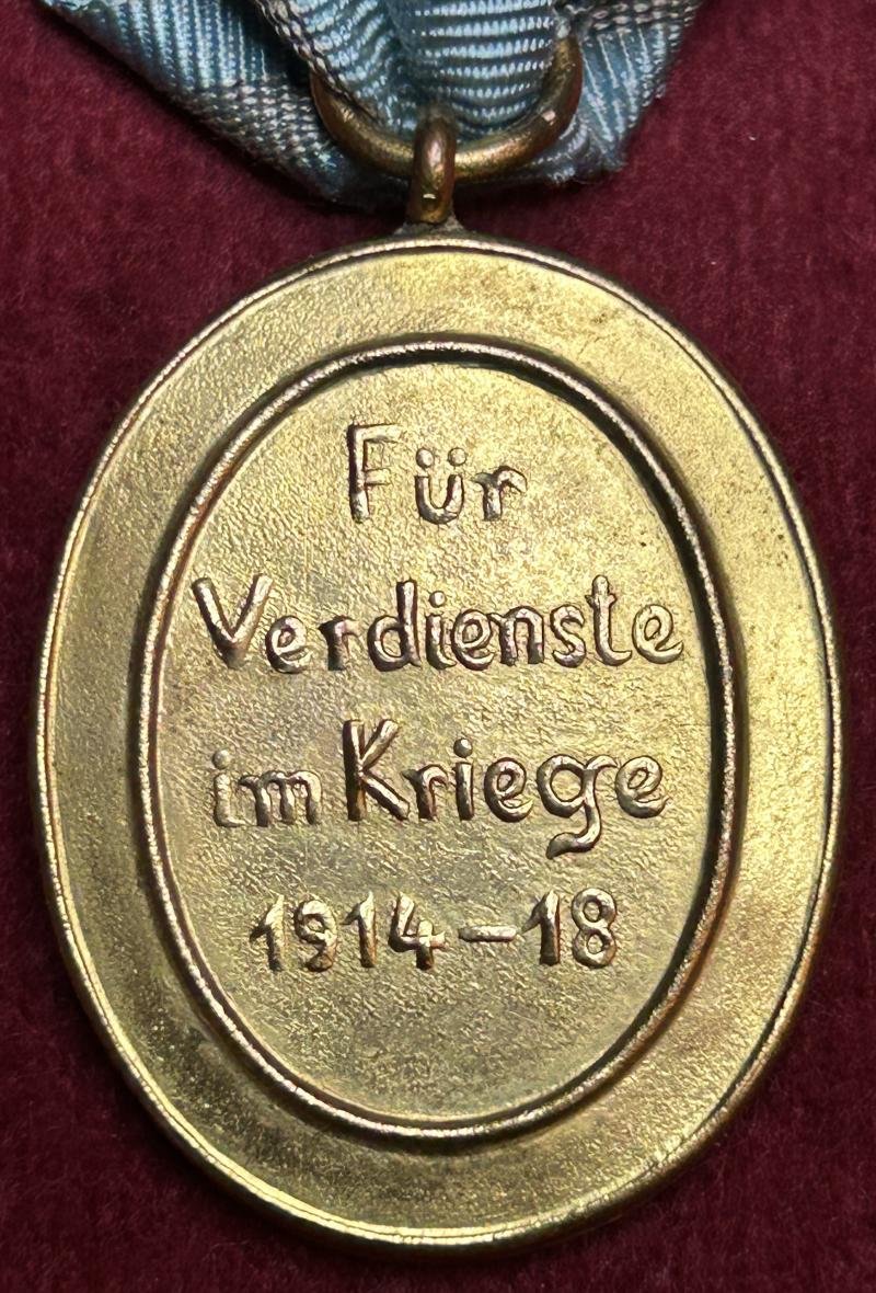 Deutsche Reich Kriegserinnerungszeichen des Bayerischen Landesvereins vom Roten Kreuz 1914-18 — image 4