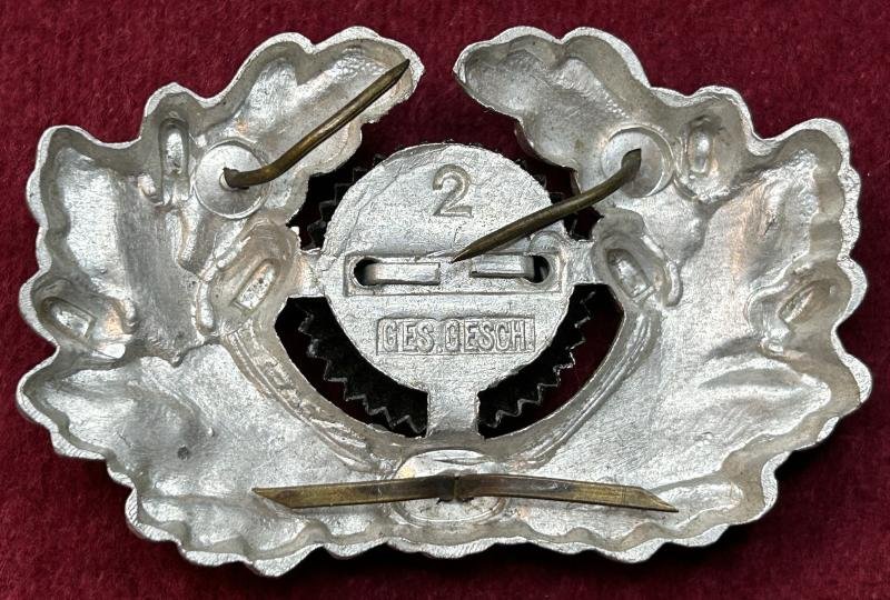 3rd Reich Wehrmacht Eichenlaubkranz mit Kokarde — image 2