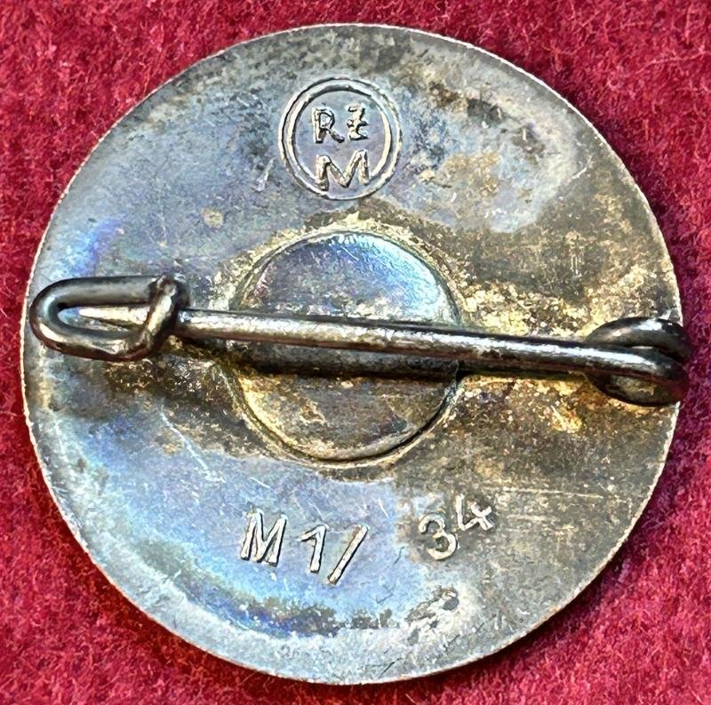 3rd Reich NSDAP Parteiabzeichen (M1/34) — image 3