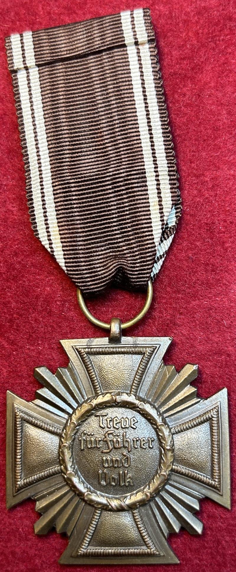 3rd Reich Dienstauszeichnung der NSDAP 1.Stufe Bronze — image 2
