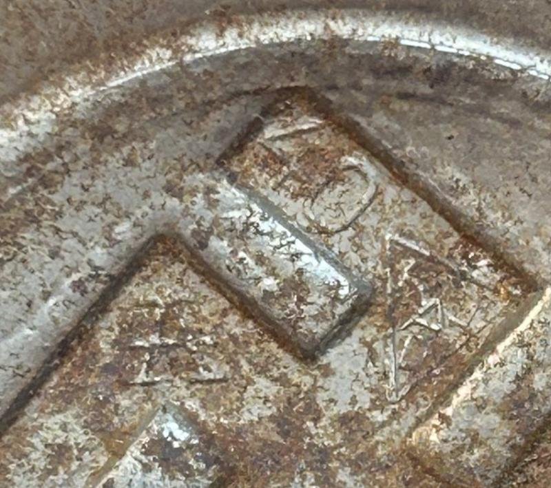 3rd Reich RAD Brosche für Arbeitsmaid (Assmann) — image 3