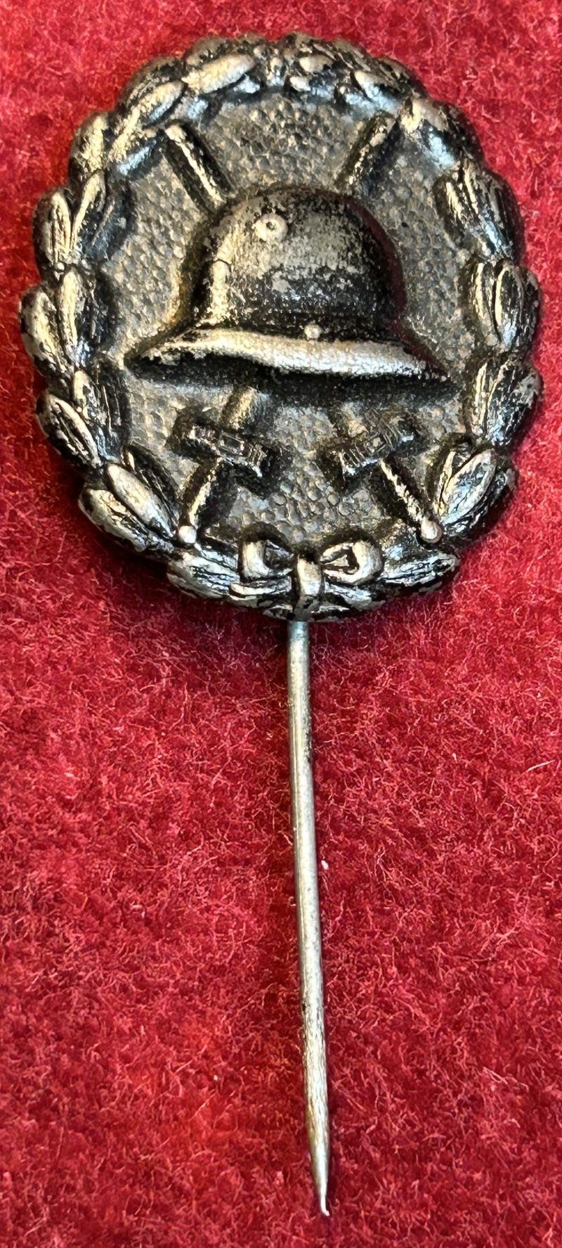 Kaiserreich Miniatur Verwundetenabzeichen in Schwarz — image 3