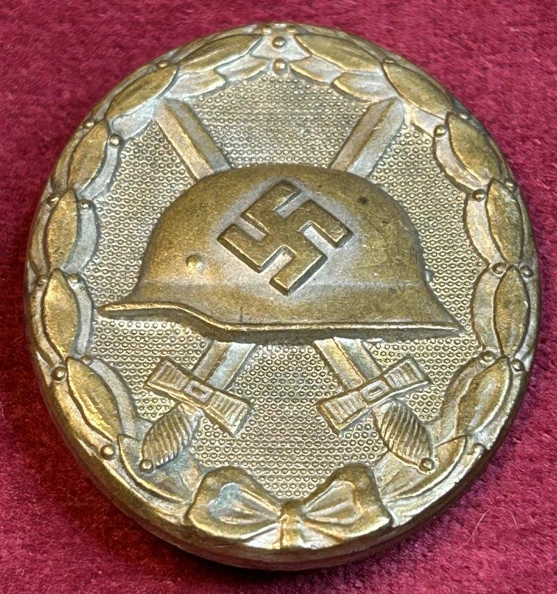 3rd Reich Verwundetenabzeichen 1939 in Silber (Attr. Steinhauer & Lück) — image 3