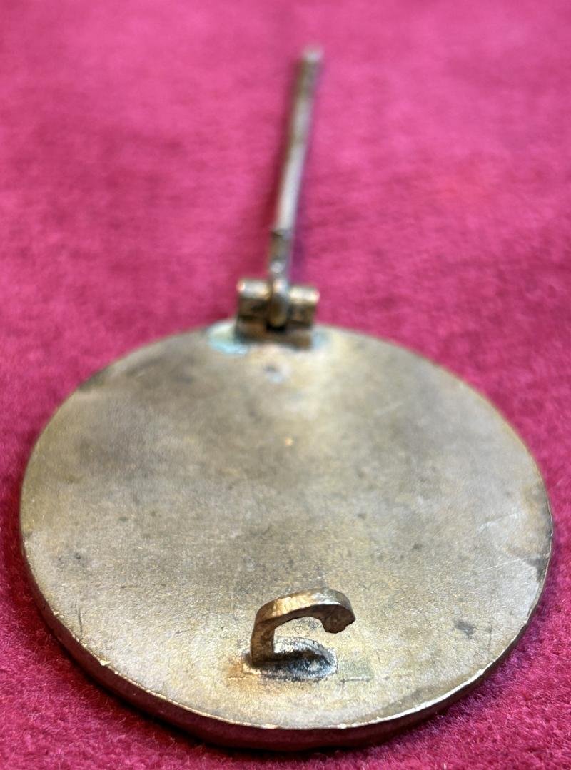 3rd Reich Verwundetenabzeichen 1939 in Silber (Attr. Steinhauer & Lück) — image 4