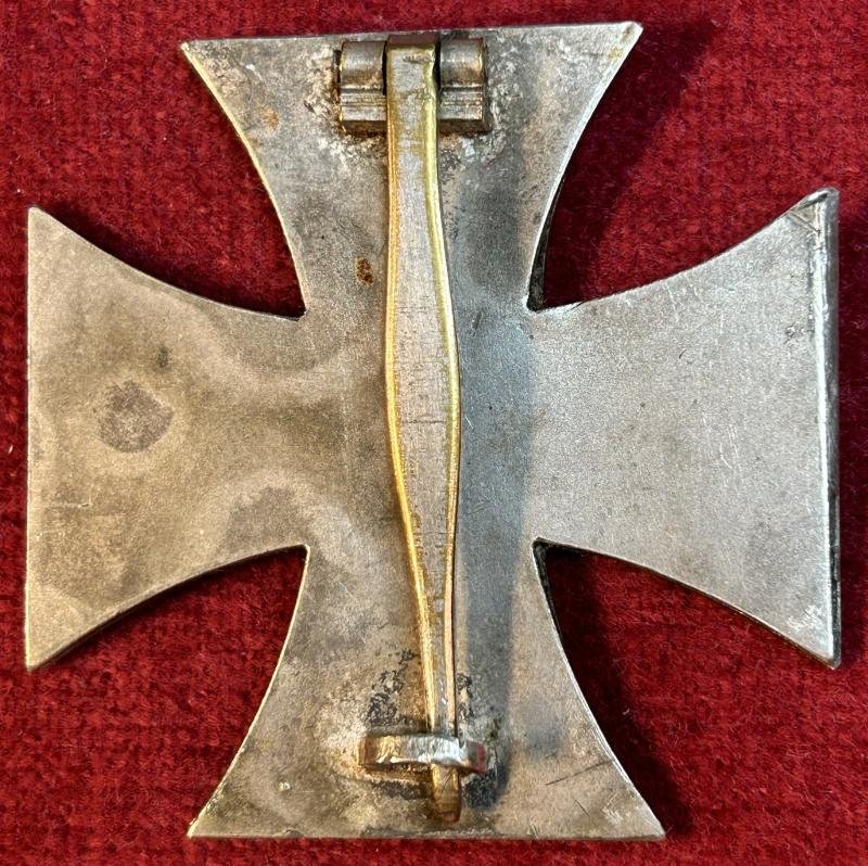 3rd Reich Eisernes Kreuz 1. Klasse 1939 (Attr. Steinhauer & Lück) — image 3