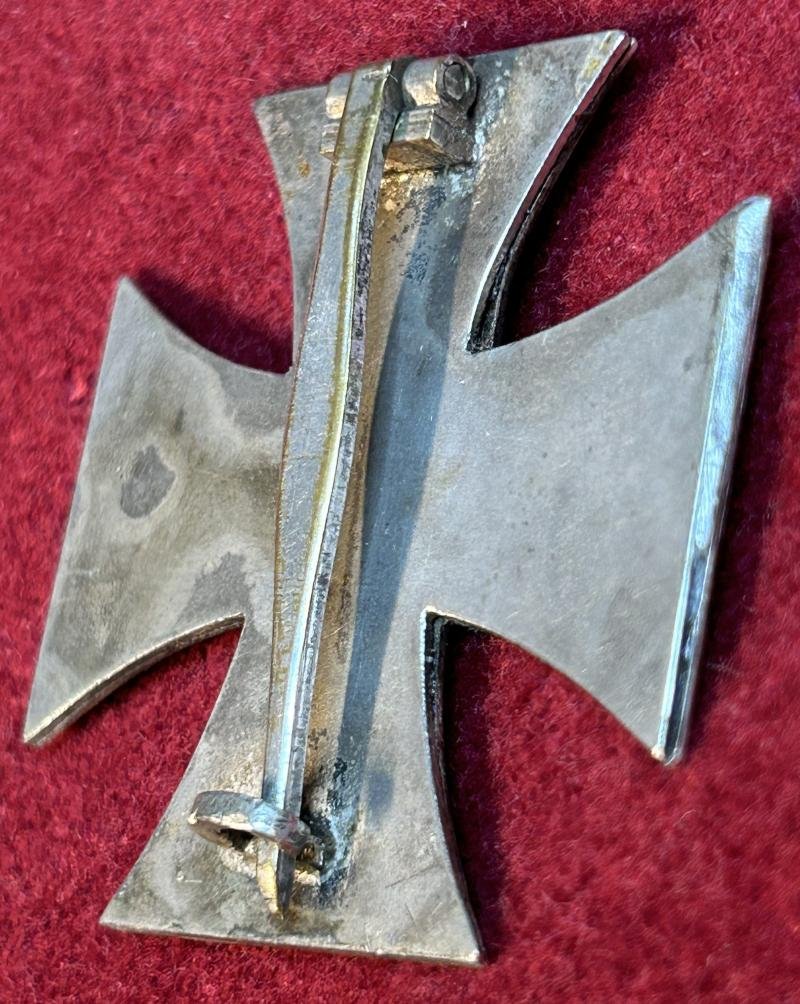 3rd Reich Eisernes Kreuz 1. Klasse 1939 (Attr. Steinhauer & Lück) — image 5