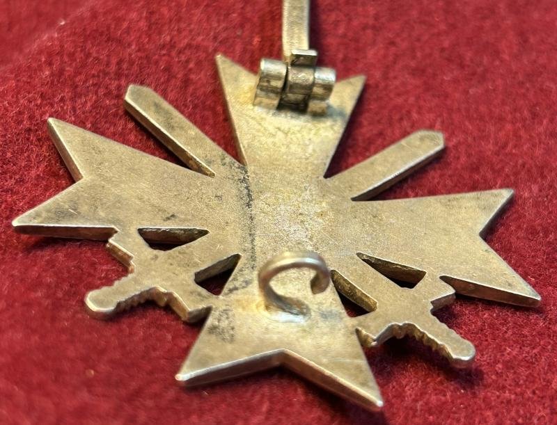 3rd Reich Kriegsverdienstkreuz mit Schwertern 1. Klasse 1939 (Bauer) — image 5