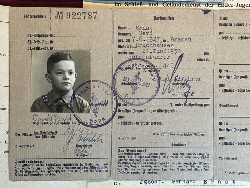 3rd Reich Dokumentgruppe von eine Hitlerjugend mitglied. — image 3