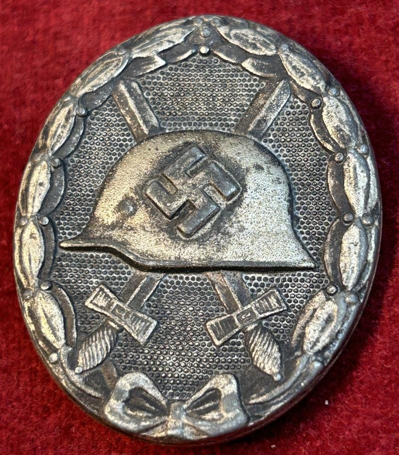 3rd Reich Verwundetenabzeichen 1939 in Silber (30) — image 3