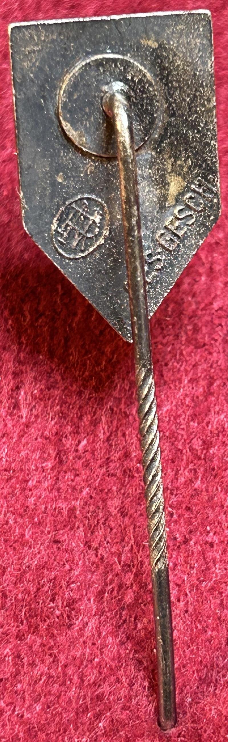 3rd Reich RKB Mitgliedsabzeichen — image 2