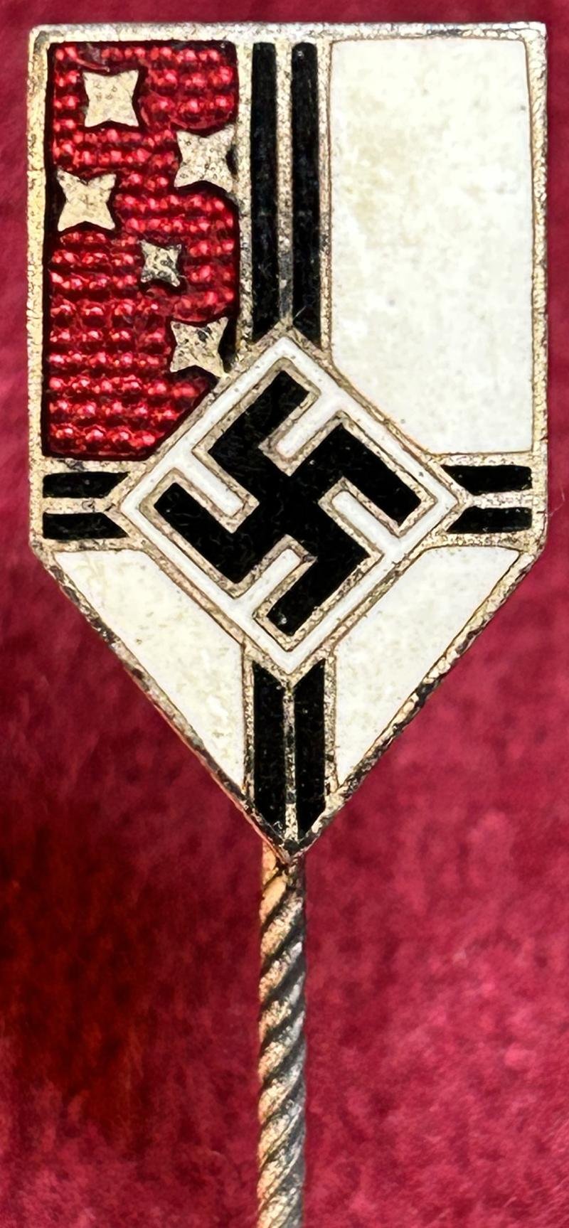 3rd Reich RKB Mitgliedsabzeichen — image 3