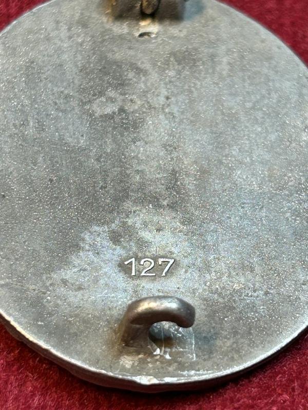 3rd Reich Verwundetenabzeichen 1939 in Silber (127) — image 5