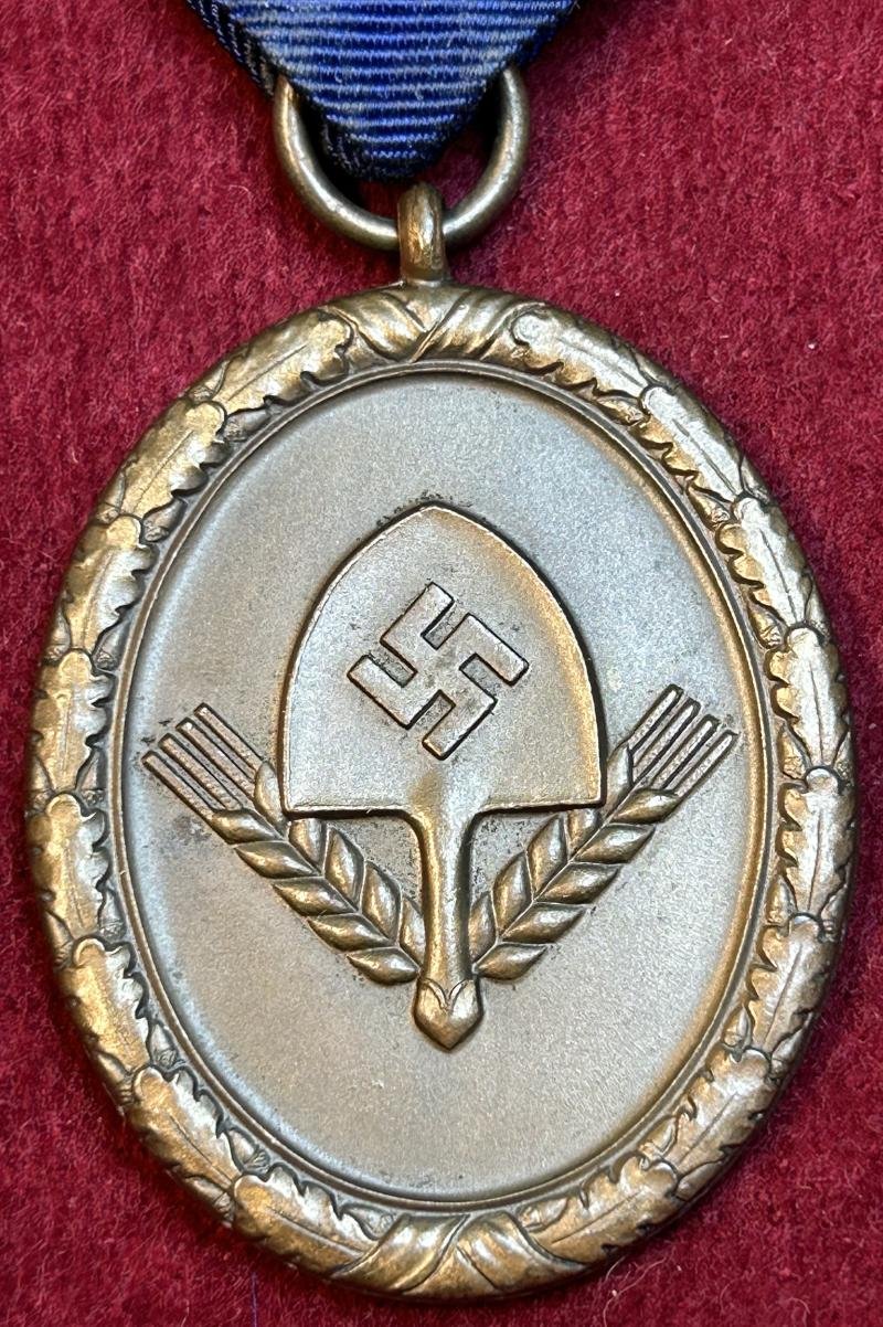 3rd Reich Dienstauszeichnung Reichsarbeitsdienst 4.Stufe für Männer — image 3