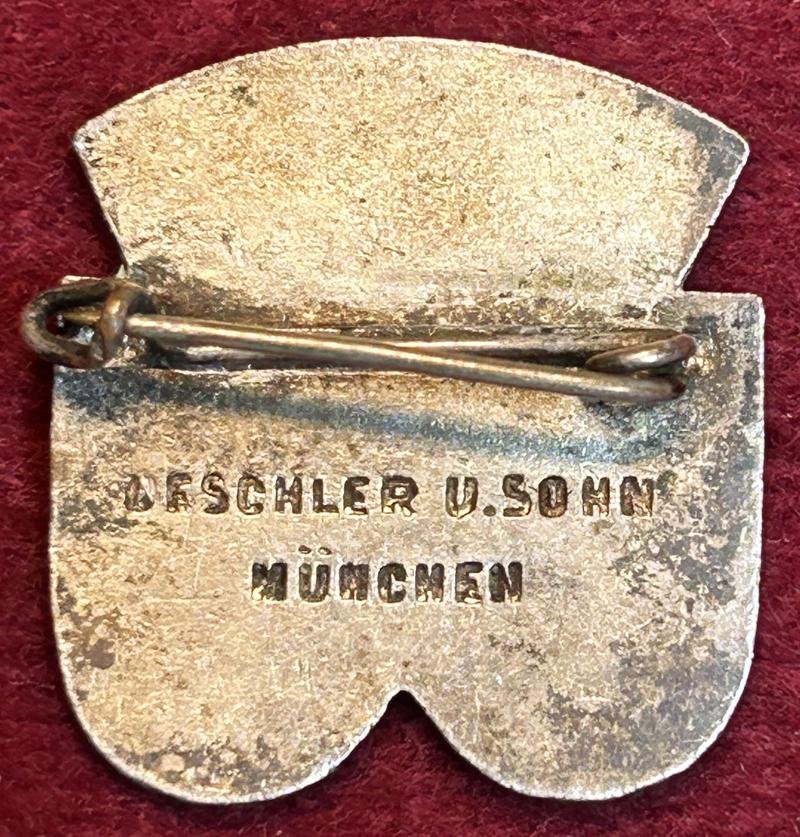 3rd Reich Deutschland - Schweiz Fußballspiel Abzeichen — image 3