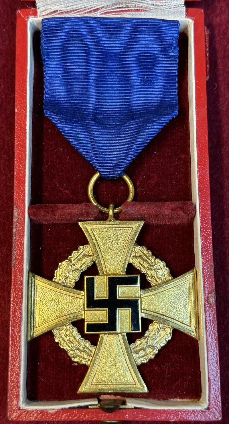 3rd Reich Treuedienst-Ehrenzeichen 1. Stufe für 40 Jahre im Etui — image 2