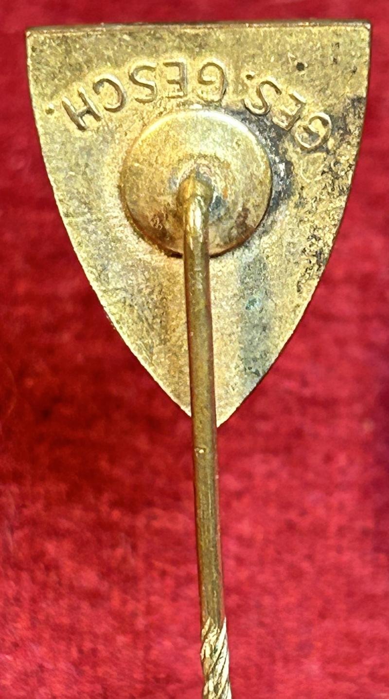 3rd Reich DRKB Mitgliedsabzeichen 1. Form — image 4