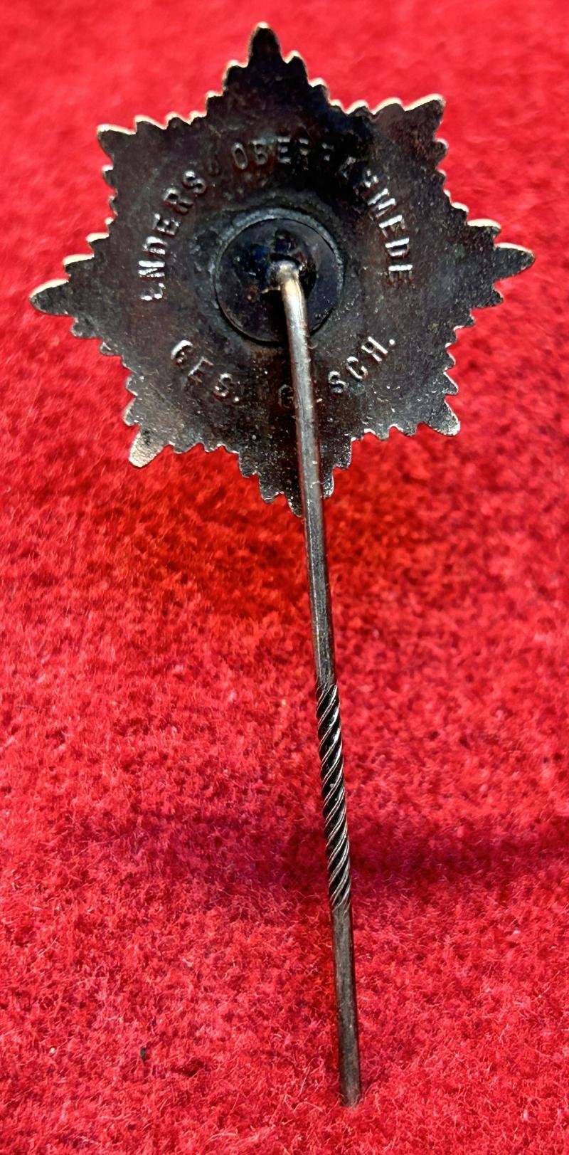 3rd Reich RLB Mitgliedsabzeichen 1. Form (August Enders) — image 2