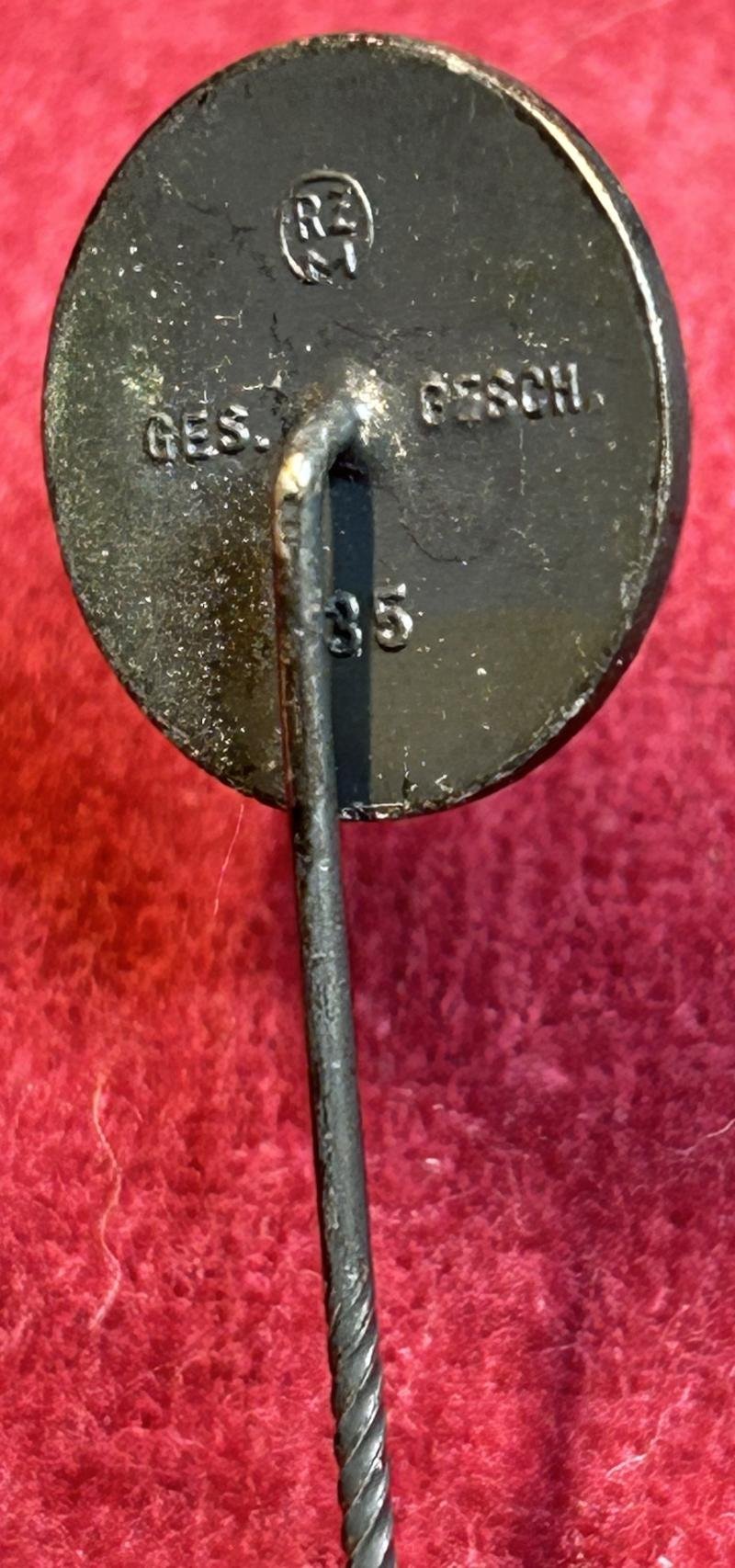 3rd Reich NSV mitgliedsabzeichen — image 4