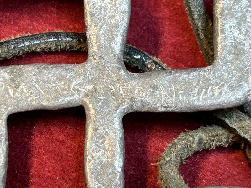 3rd Reich Patriotische Swastika Bleianhänger mit Mitgliednummer — image 4