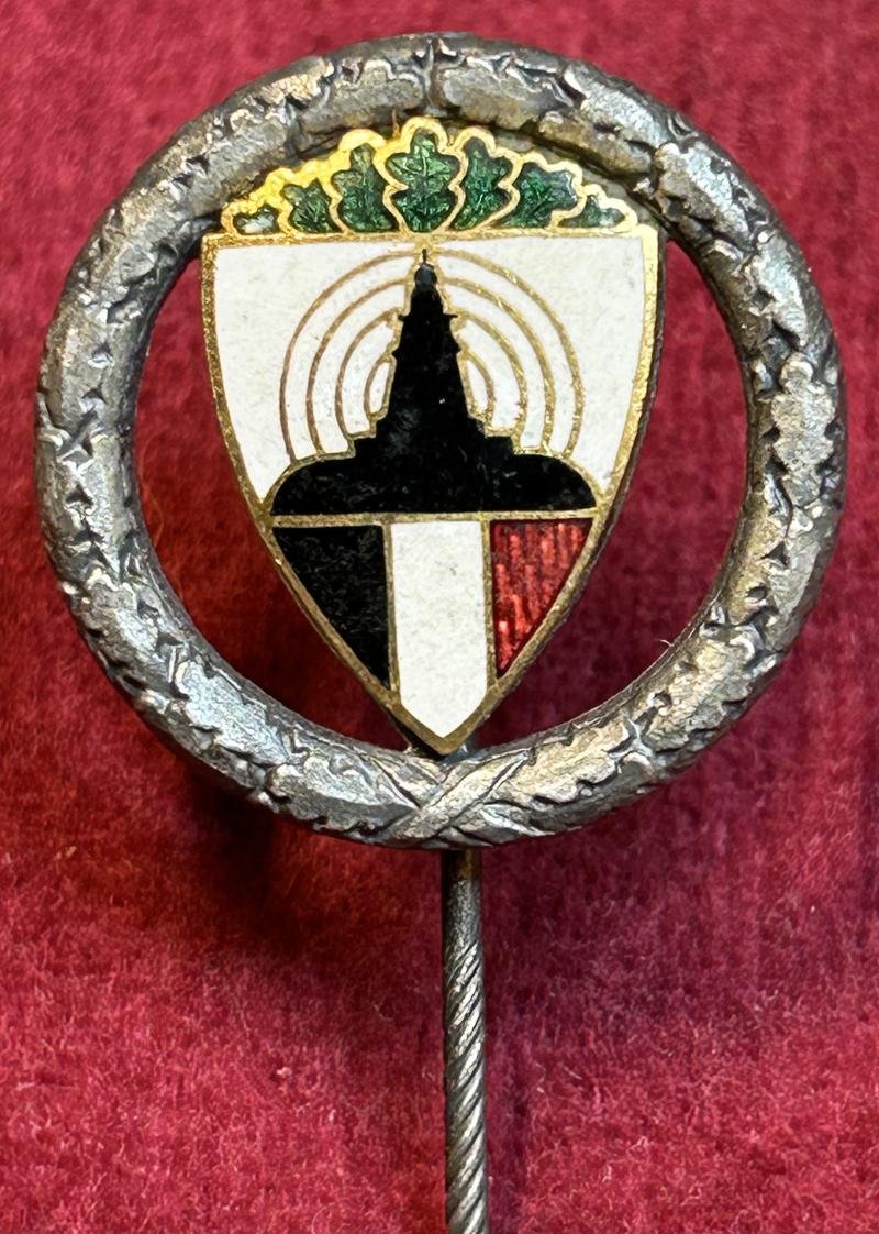 3rd Reich DRK Schiessauszeichnung in Silber 1.Form — image 3