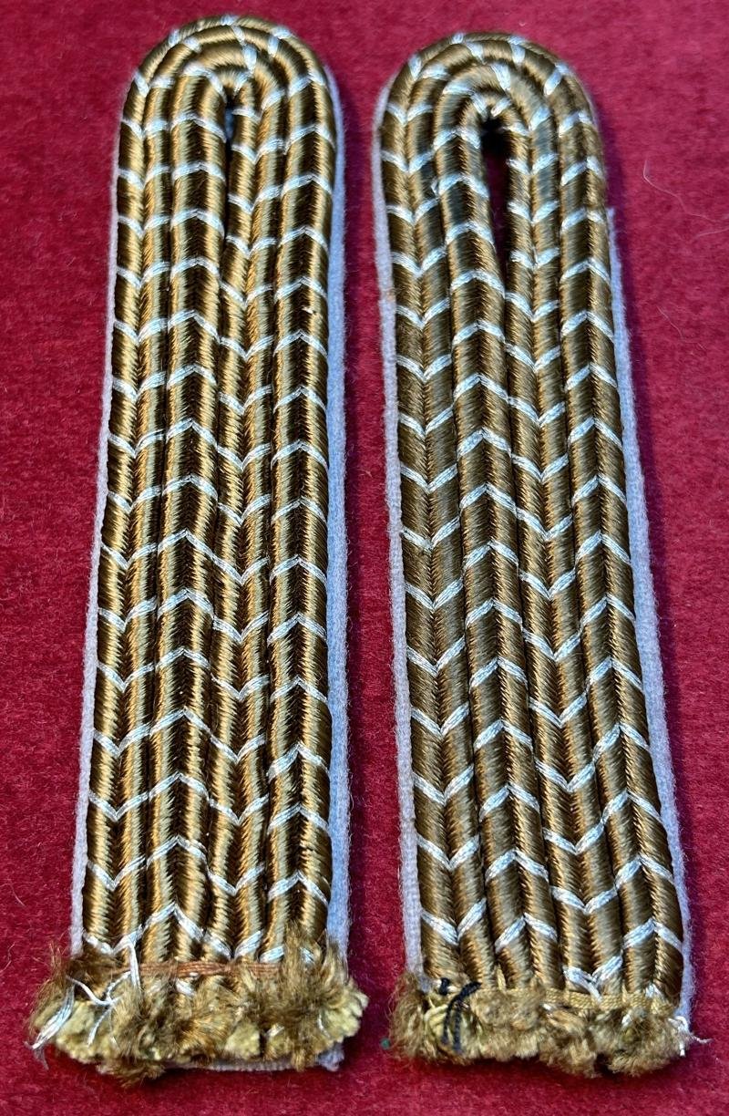 3rd Reich SA Gruppe-Sudetenland Schulterklappen — image 2