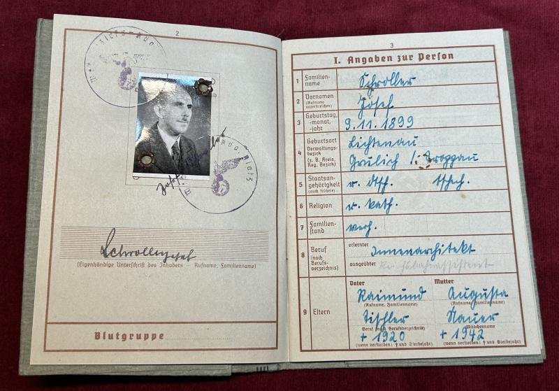 3rd Reich Documenten ein Sudetendeutscher — image 5