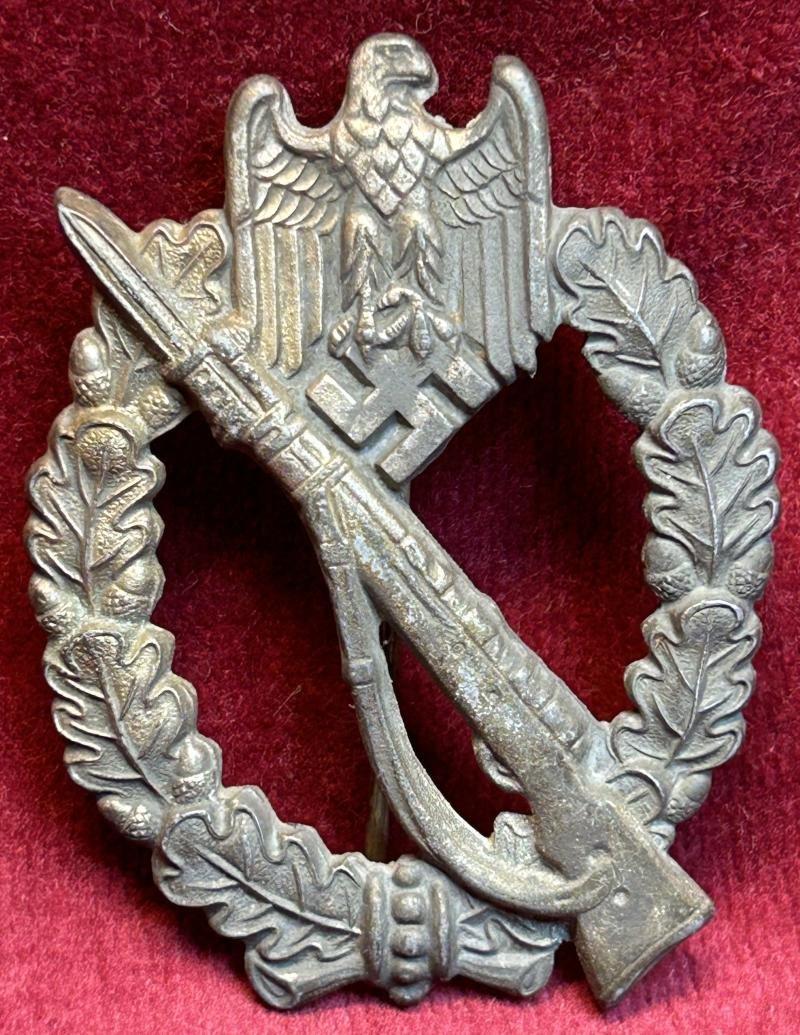 3rd Reich Silbern Infanterie-sturmabzeichen (R.S.) — image 2