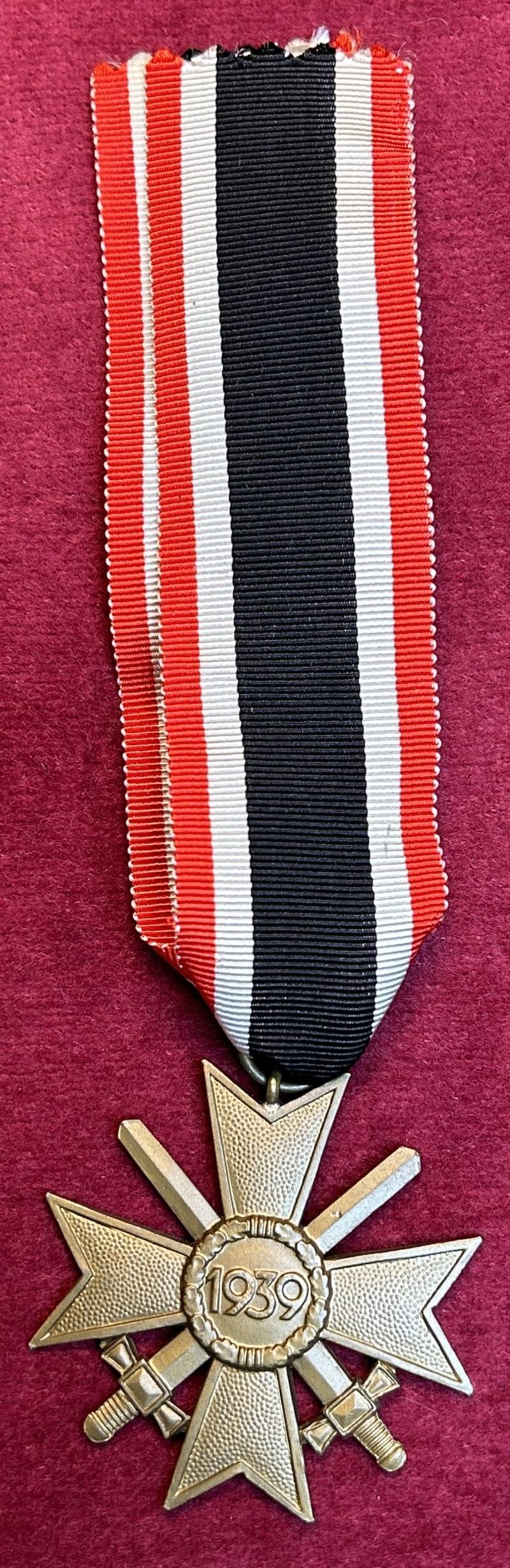 3rd Reich Kriegsverdienstkreuz mit Schwertern 2. Klasse, 1939 — image 2