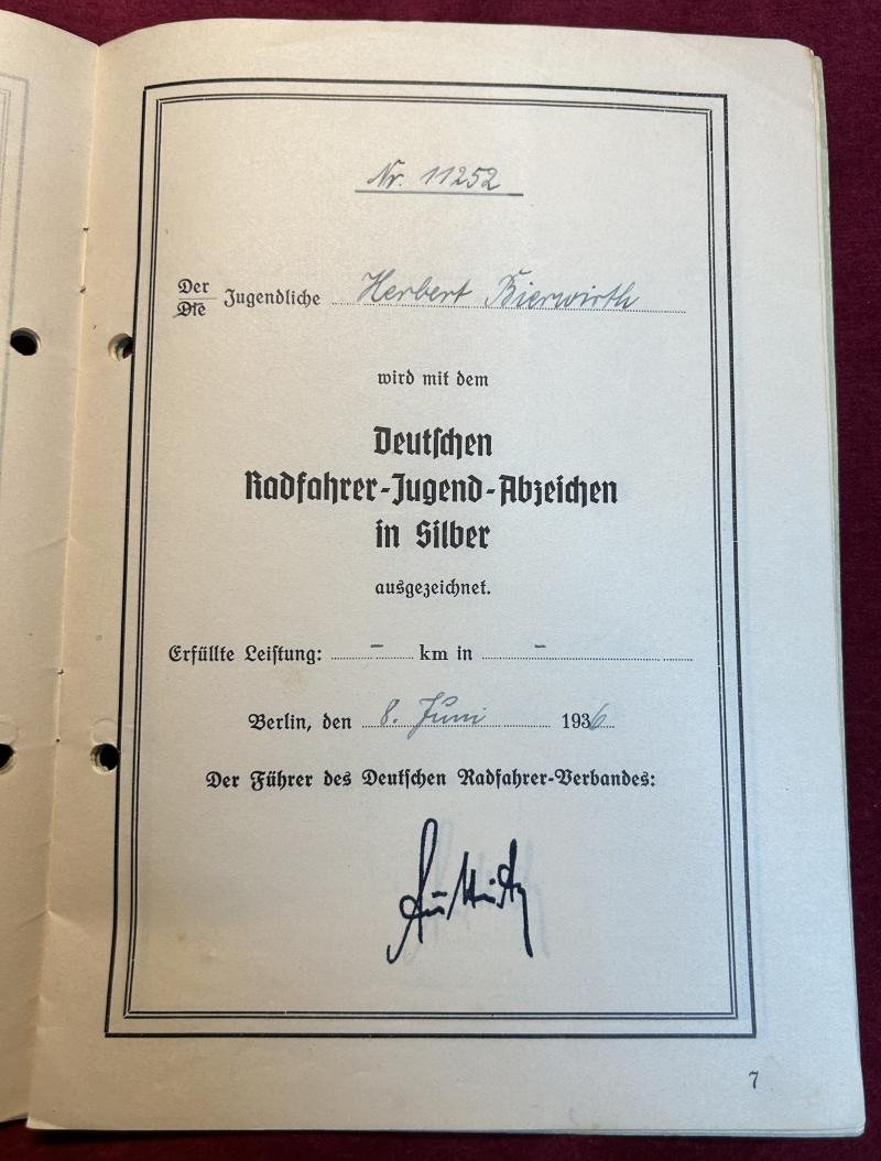 3rd Reich DRJA 3. Form Urkundenheft ( Bronze, Silber & Gold) — image 4