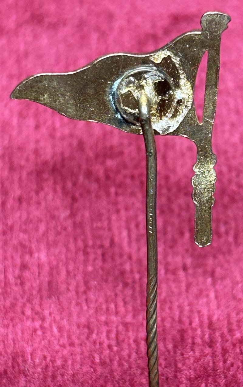 3rd Reich Deutsche Gesellschaft zur Rettung Schiffbrüchiger Mitgliedsabzeichen — image 4