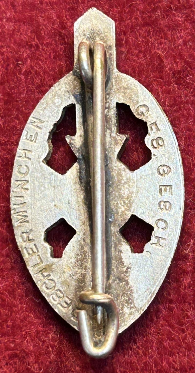 3rd Reich NSKOV Mitgliedsabzeichen — image 2