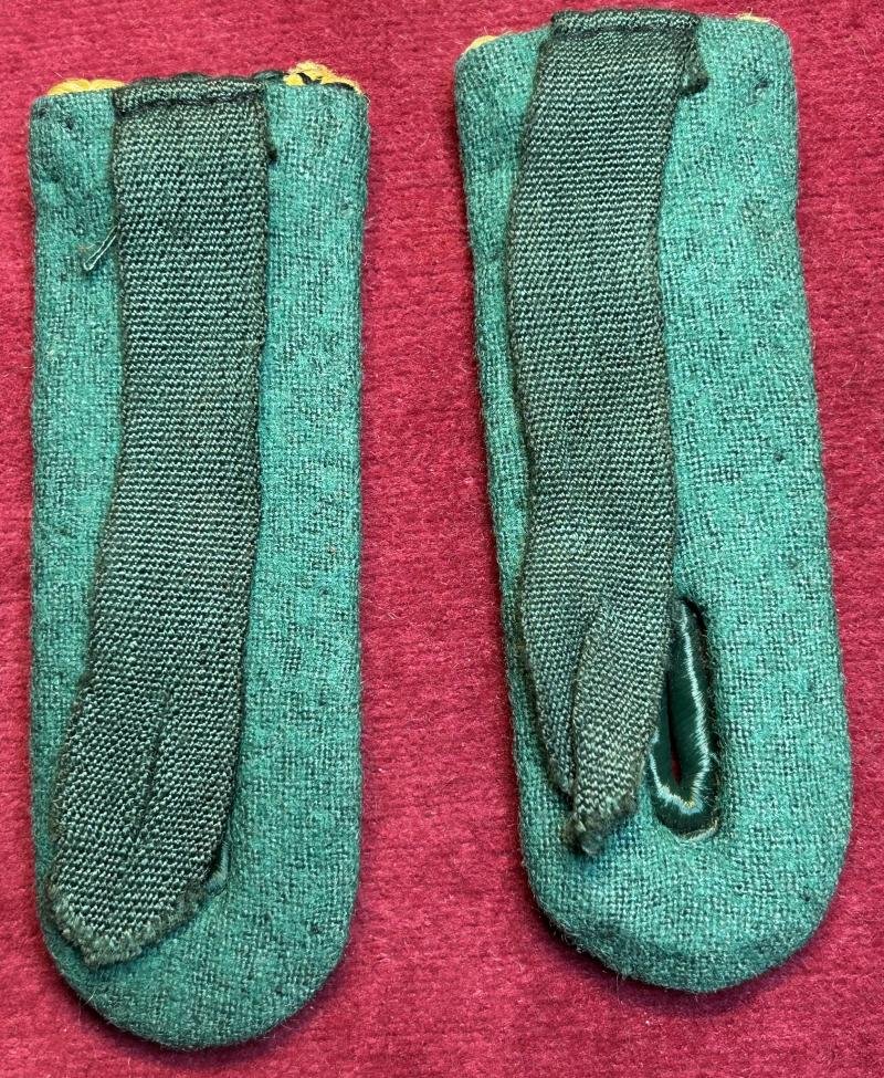 3rd Reich Polizei Schulterklappen für ein wachtmeister der Justiz — image 3