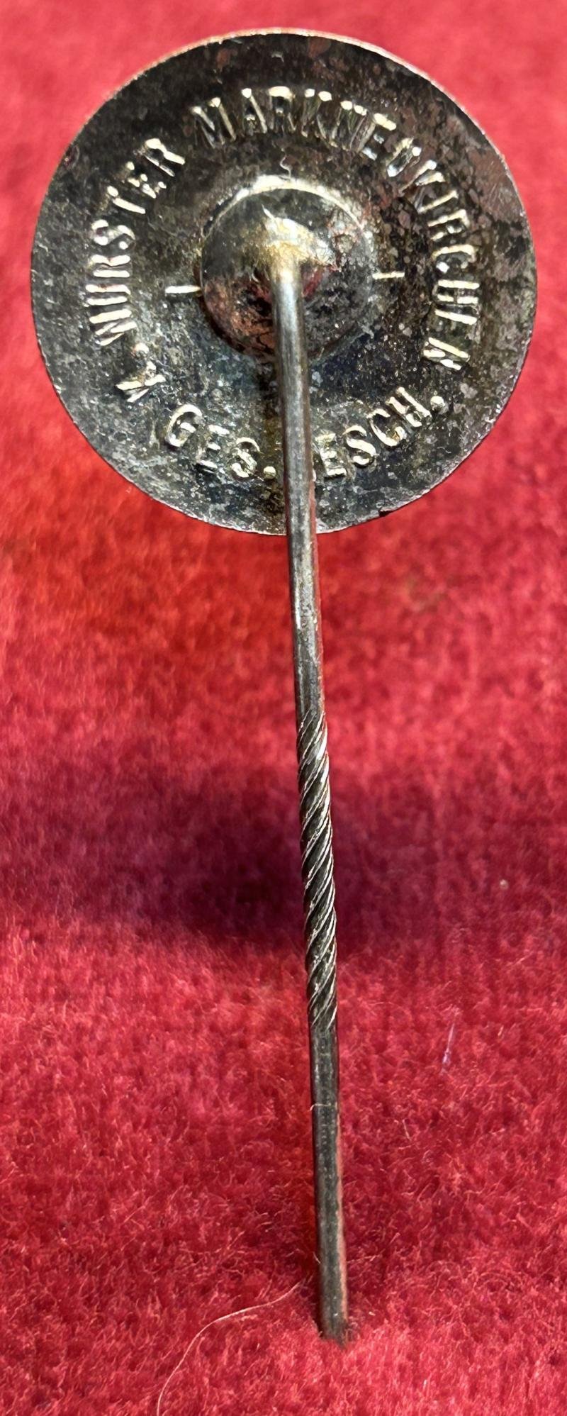 3rd Reich RLB Amtsträgerabzeichen 1. Form — image 2