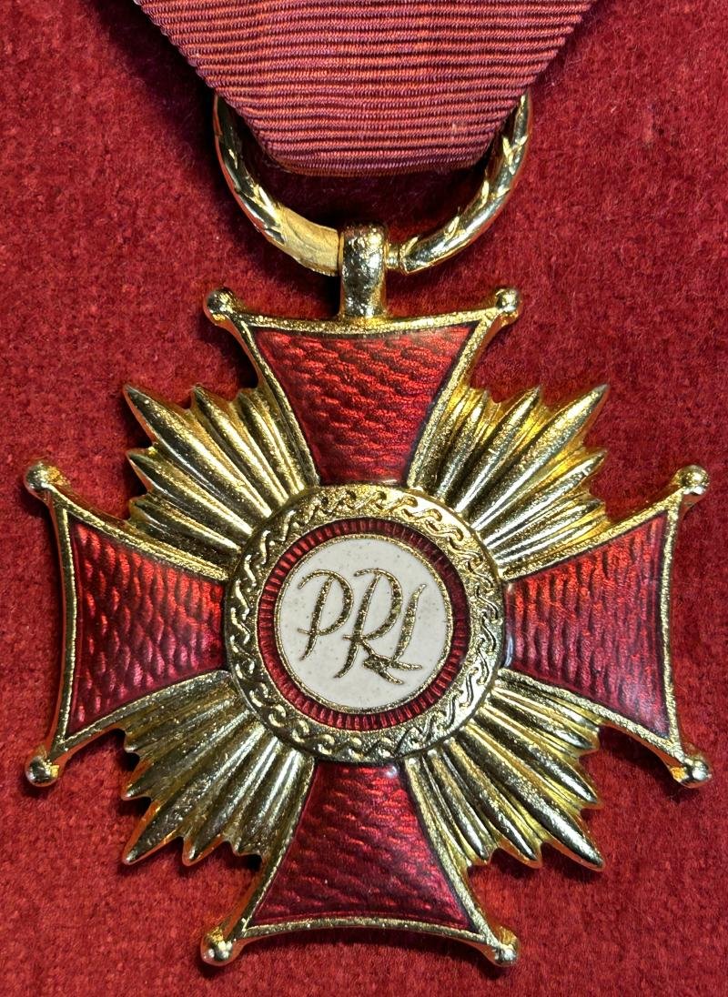 Poland PRL Krzyż Zasługi (Cross of Merit) Gold — image 3