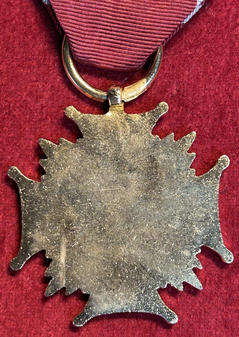 Poland PRL Krzyż Zasługi (Cross of Merit) Gold — image 4