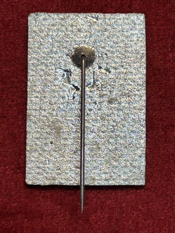 3rd Reich Gesellenstück Ausstellung 1934 abzeichen — image 3