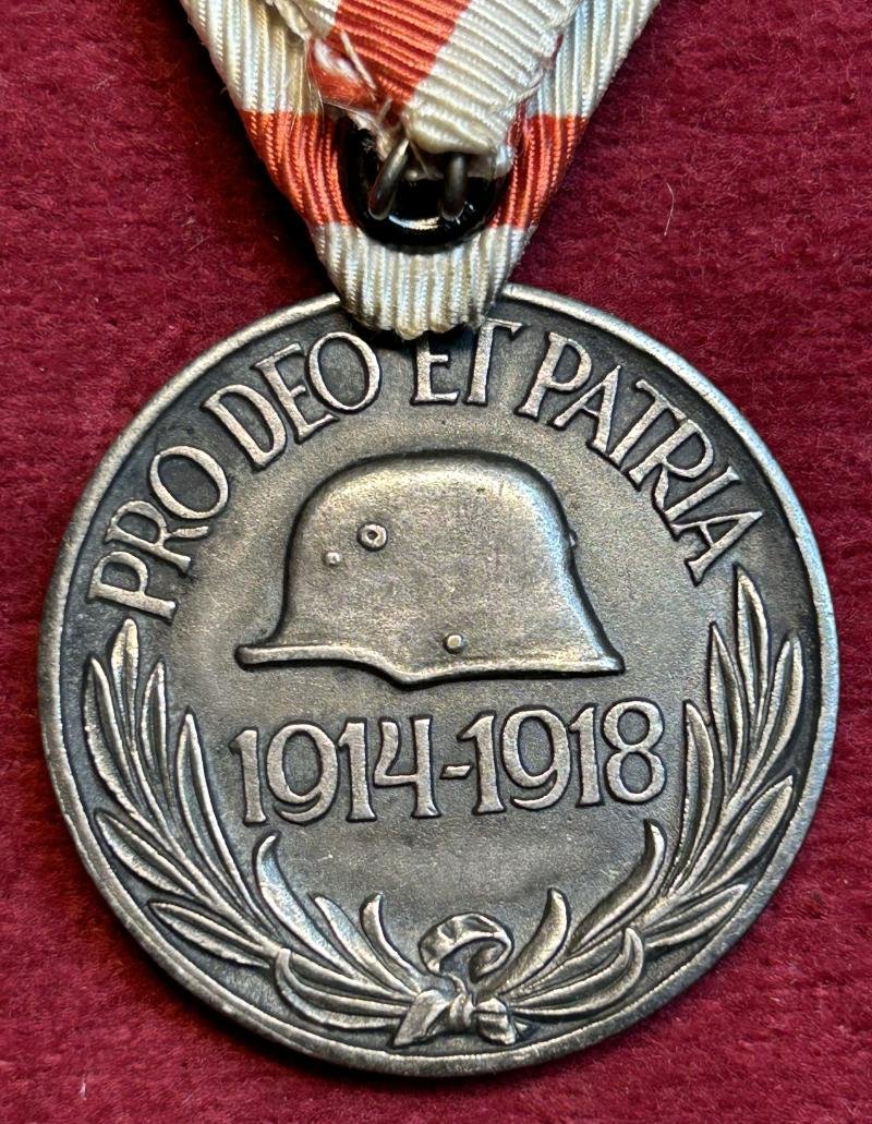 Hungary Pro Deo et Patria WWI war medal — image 4