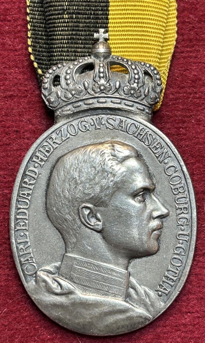 Kaiserreich Ovale silberne Herzog Carl Eduard Medaille mit Krone — image 3