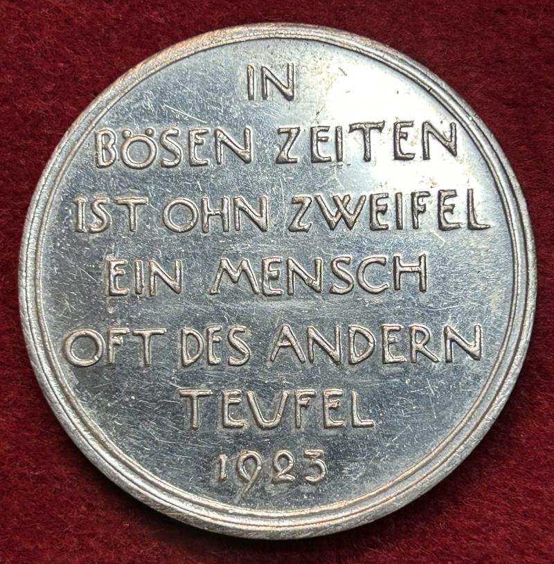 Deutsche Reich Gedenkmedaille zur Teuerung (innflation) von 1923 — image 2