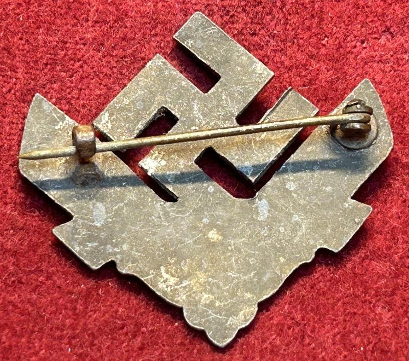 3rd Reich RadwJ Kriegshilfsabzeichen — image 2