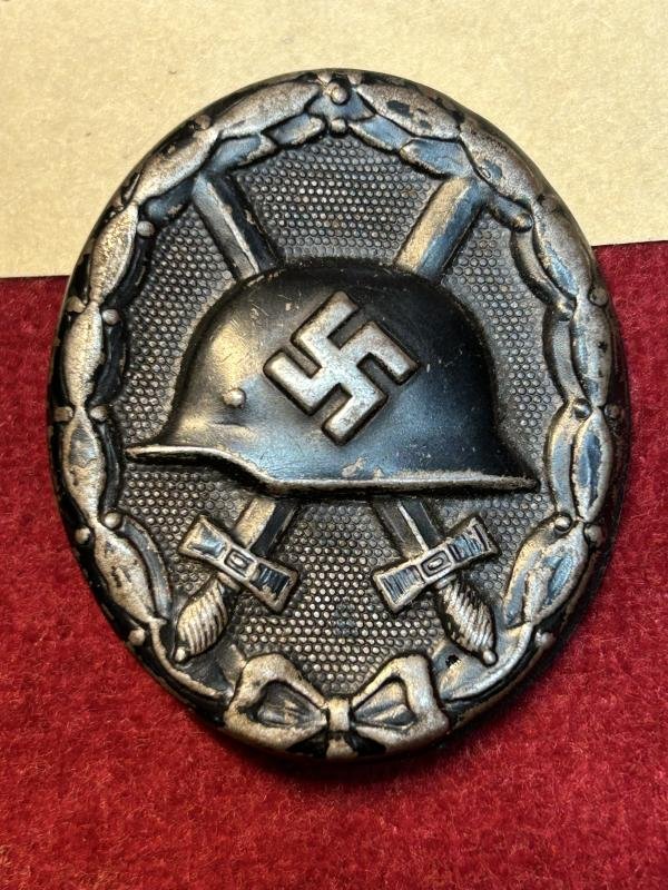 3rd Reich Besitzzeugnis und Verwundetenabzeichen 1939 im Schwarz — image 2