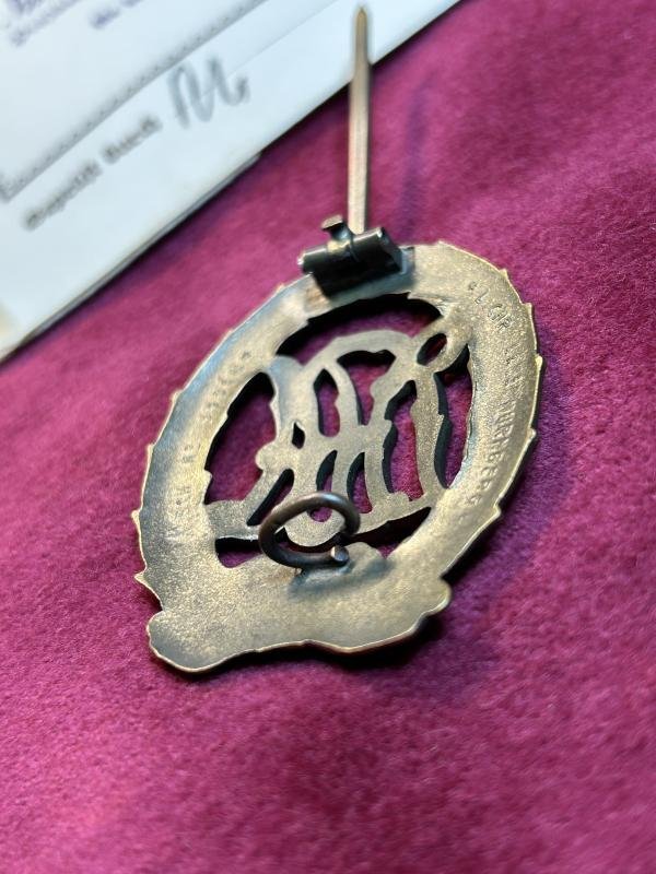 3rd Reich DRA Bronze Sportabzeichen und Leistungsheft — image 5