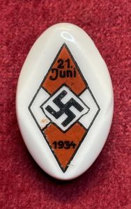 3rd Reich HJ Porzellanabzeichen Sonnenwende 1934