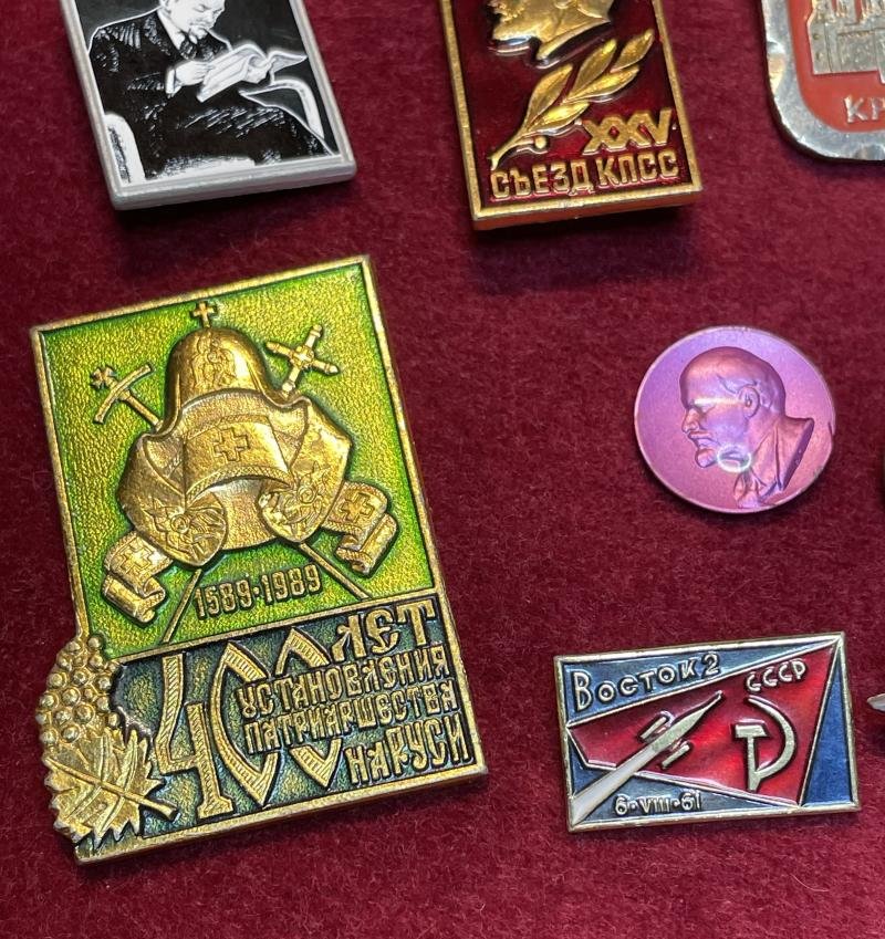 USSR lot of 18 Soviet union badges — image 5