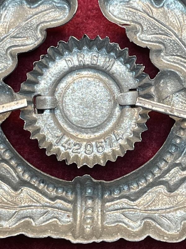 3rd Reich Wehrmacht Eichenlaubkranz mit Kokarde — image 3